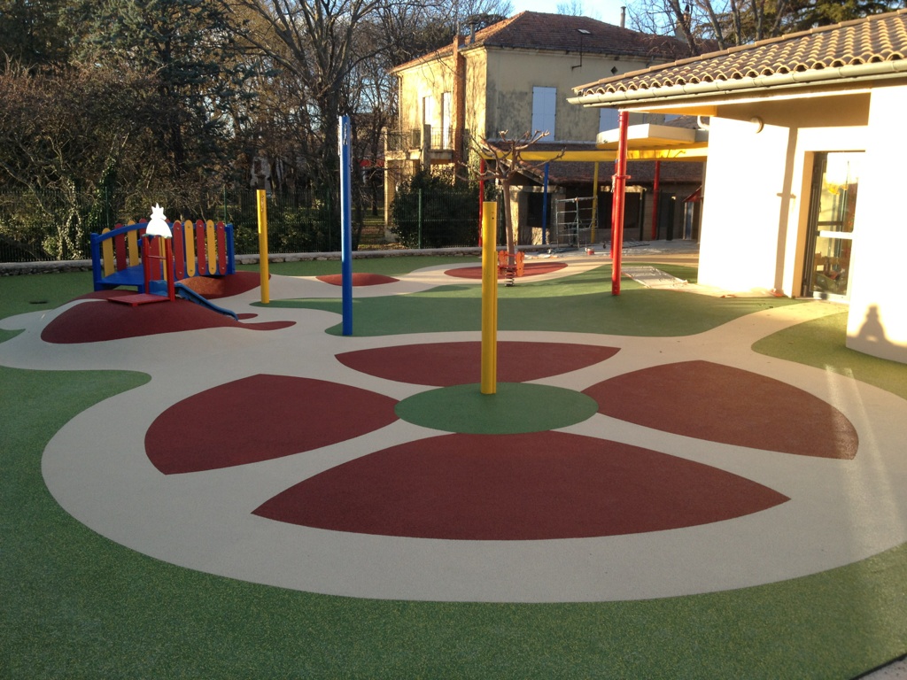 Instalación y reparación de suelos de parques infantiles - Caucho EPDM 5