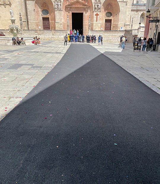 Pavimento de caucho: especial paseos, catedrales, iglesias…