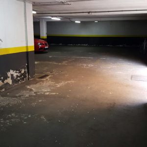 Pavimento parking deteriorado - 11